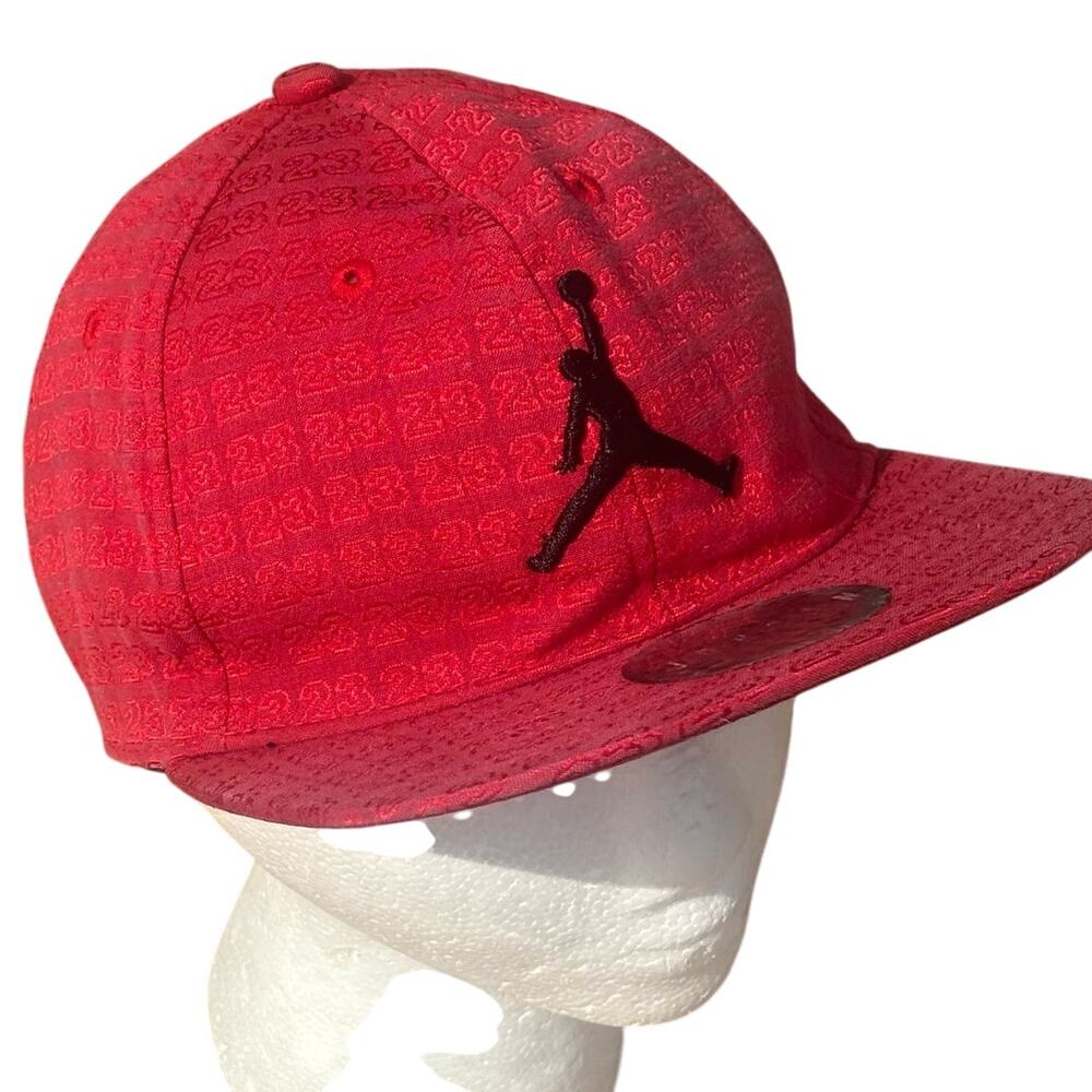 Red Jordan Hat - Picture 2 of 5